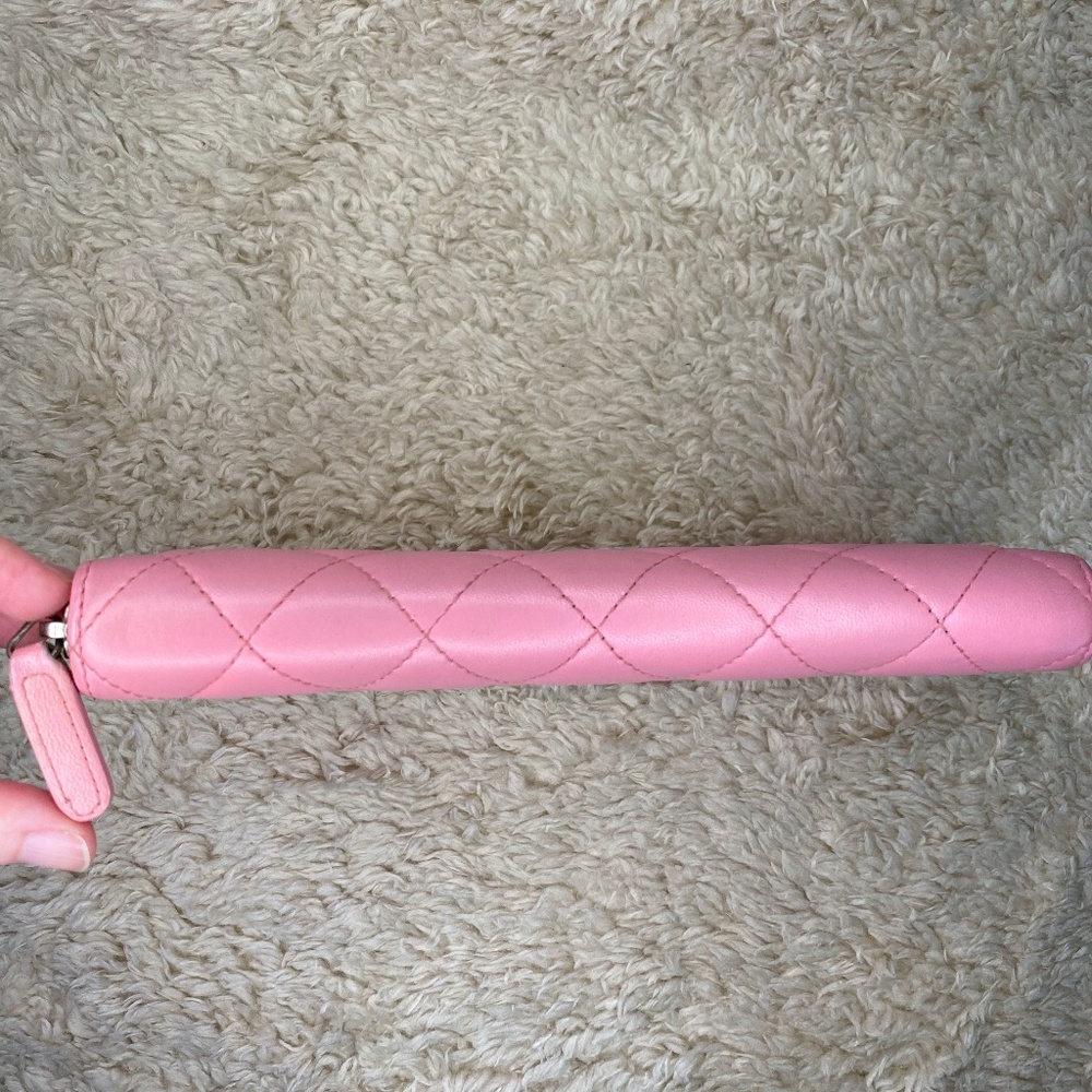 Chanel Pink Quilted Lambskin Zippy Wallet - Picture 5 of 10